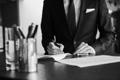 freie-stelle-karriere-ra